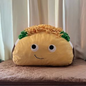 Large Taco Yummy World 13” tall 18” long
